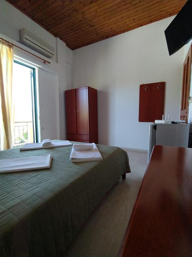 Michalis Place Apartments Василики Экстерьер фото
