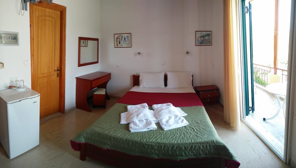 Michalis Place Apartments Василики Экстерьер фото
