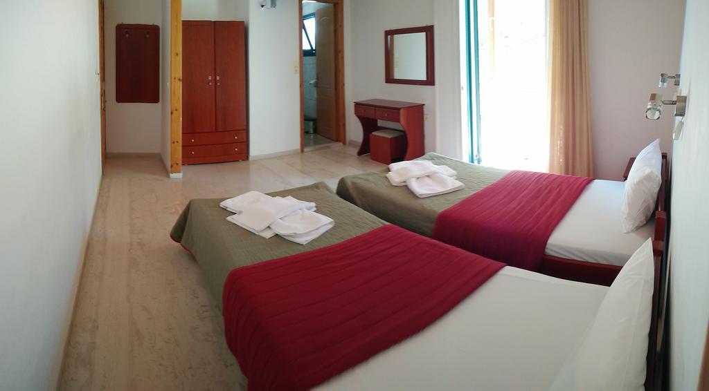 Michalis Place Apartments Василики Экстерьер фото
